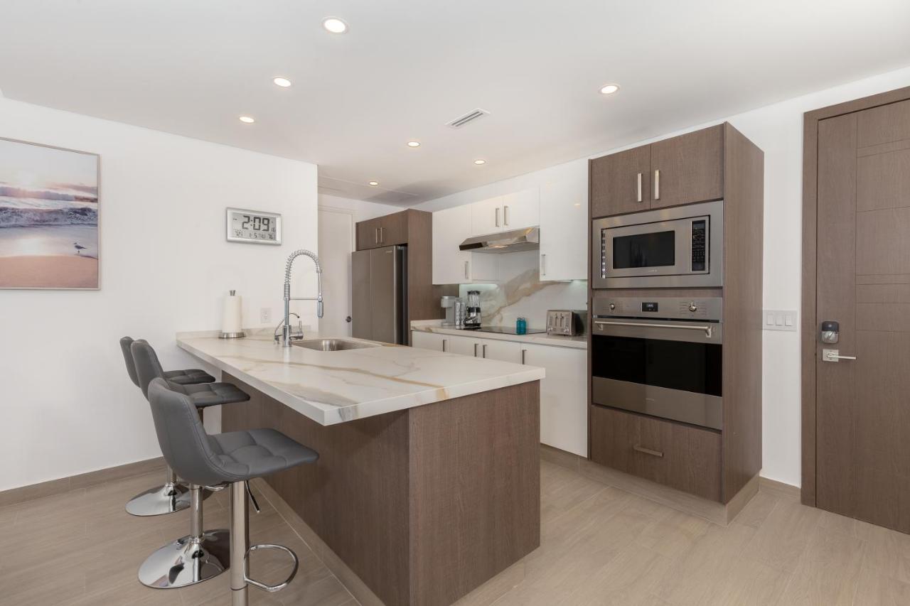 Apartment Brand New Contemporary 2 Bd Oceanfront At Encantame Towers Verano E302 *