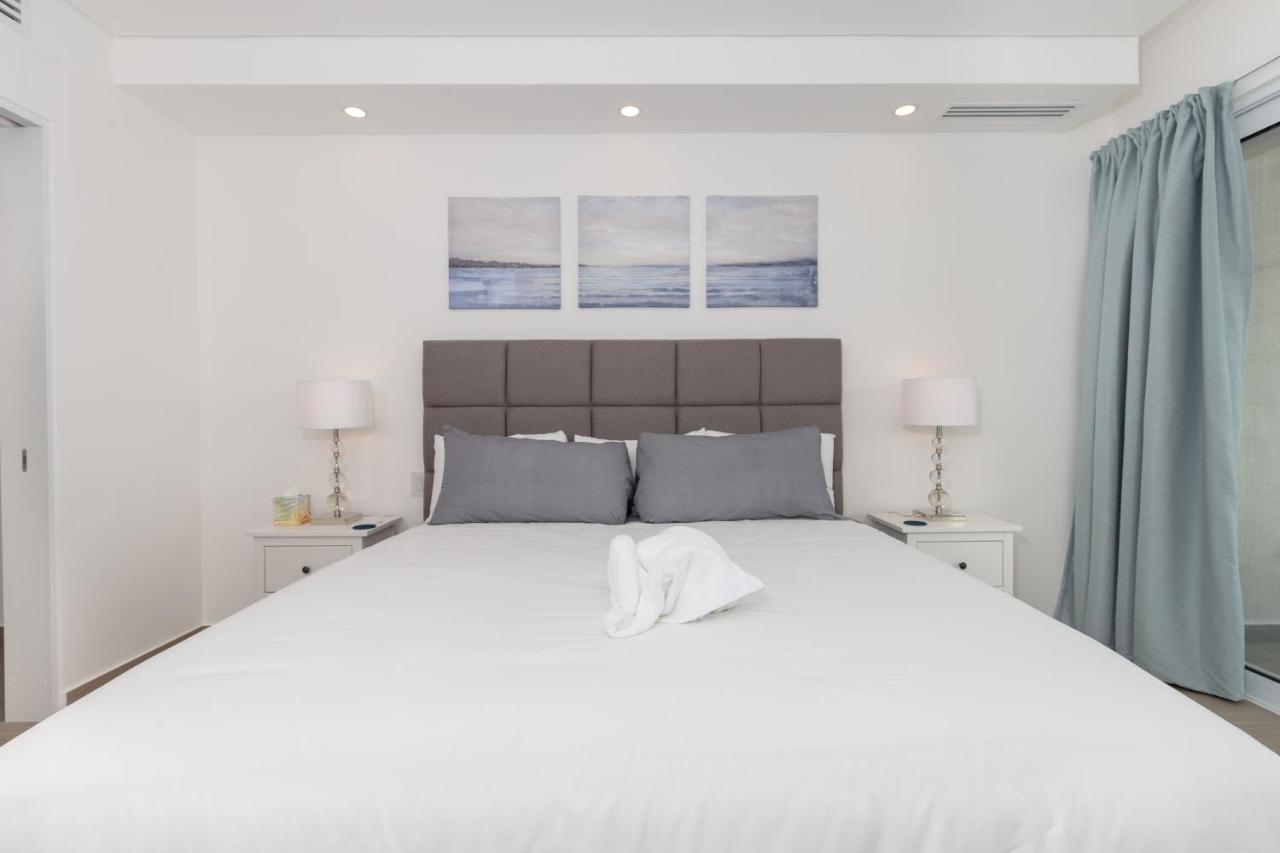 Brand New Contemporary 2 Bd Oceanfront At Encantame Towers Verano E302 Apartment