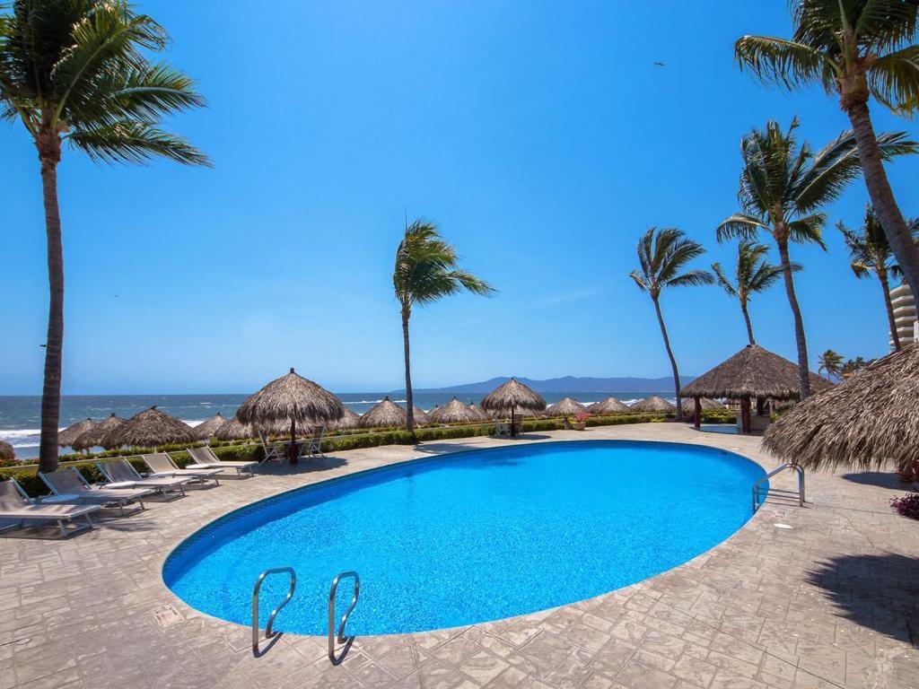 Holiday home 5 Star Lg 1 Bdr Playa Royale Oceanfront- *