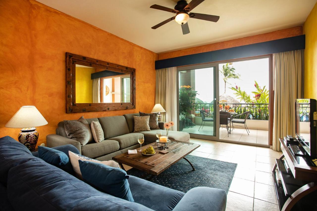 5 Star Lg 1 Bdr Playa Royale Oceanfront- Holiday home