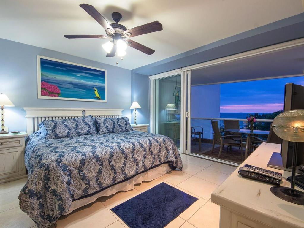 Breathtaking Magna Beachfront 3 Bedrooms Sleeps 6 Holiday home