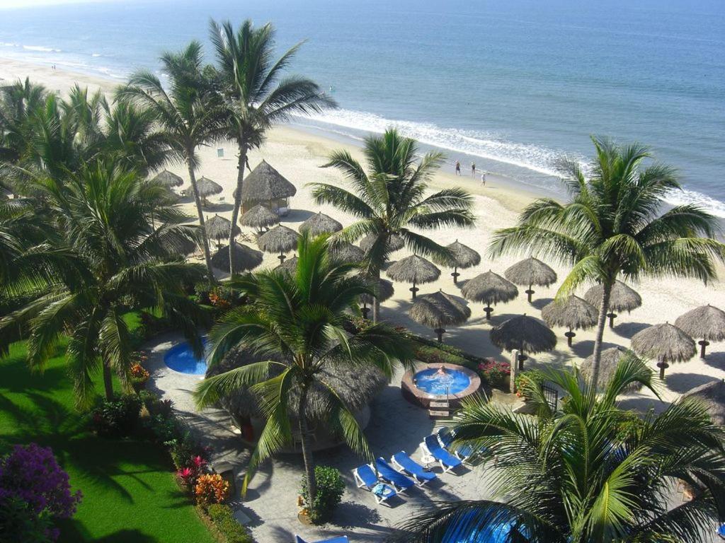 2 Bedroom Five Star Playa Royale Residences Building Holiday home