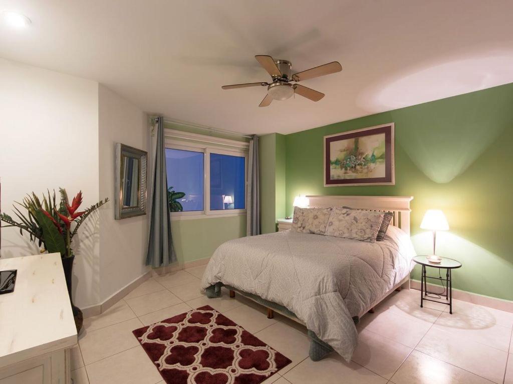Breathtaking Magna Beachfront 3 Bedrooms Sleeps 6 Holiday home Nuevo Vallarta