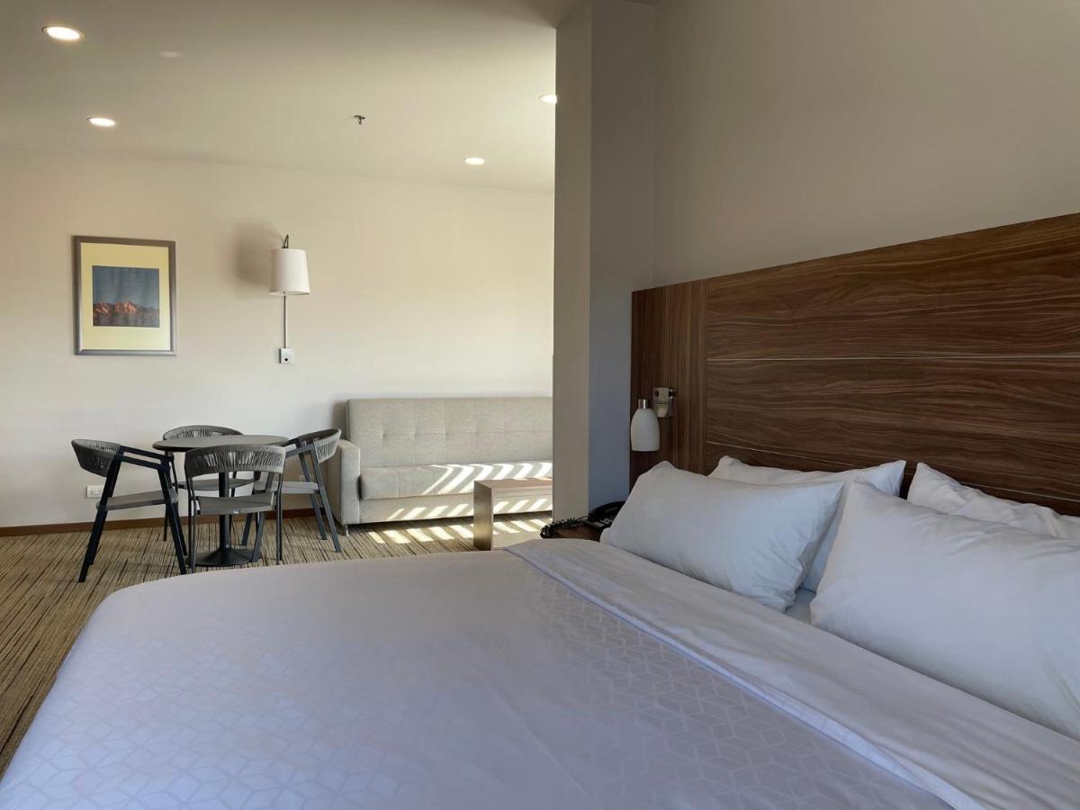 Hotel Express By Ihg 5*