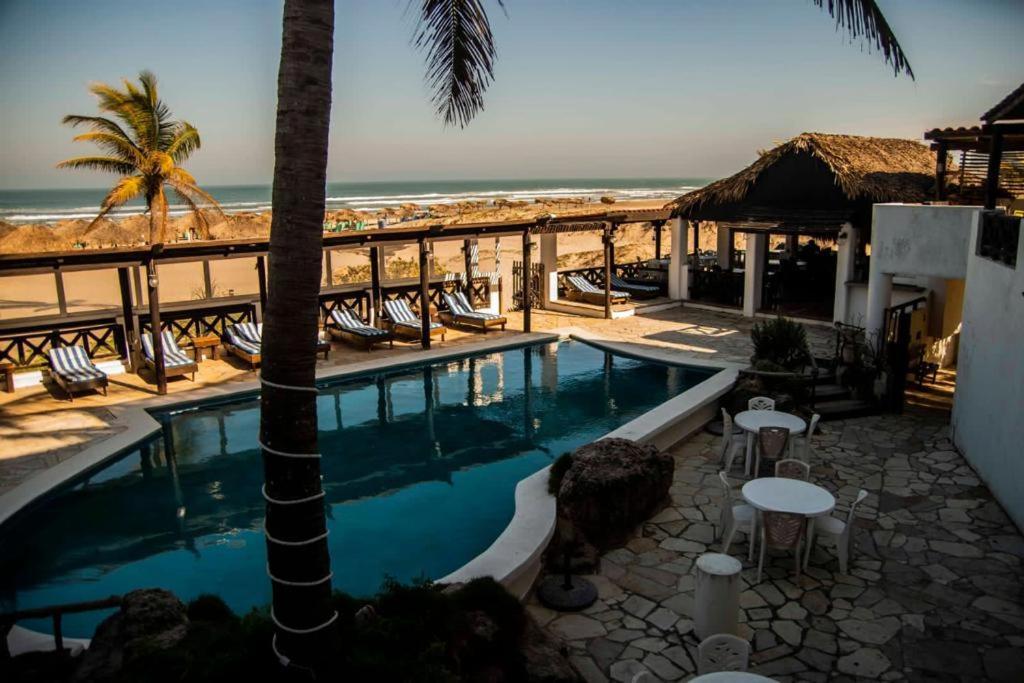 Lorencillo Miramar Hotel 3*
