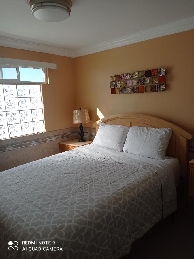 Aparthotel Leon Rojo 3*