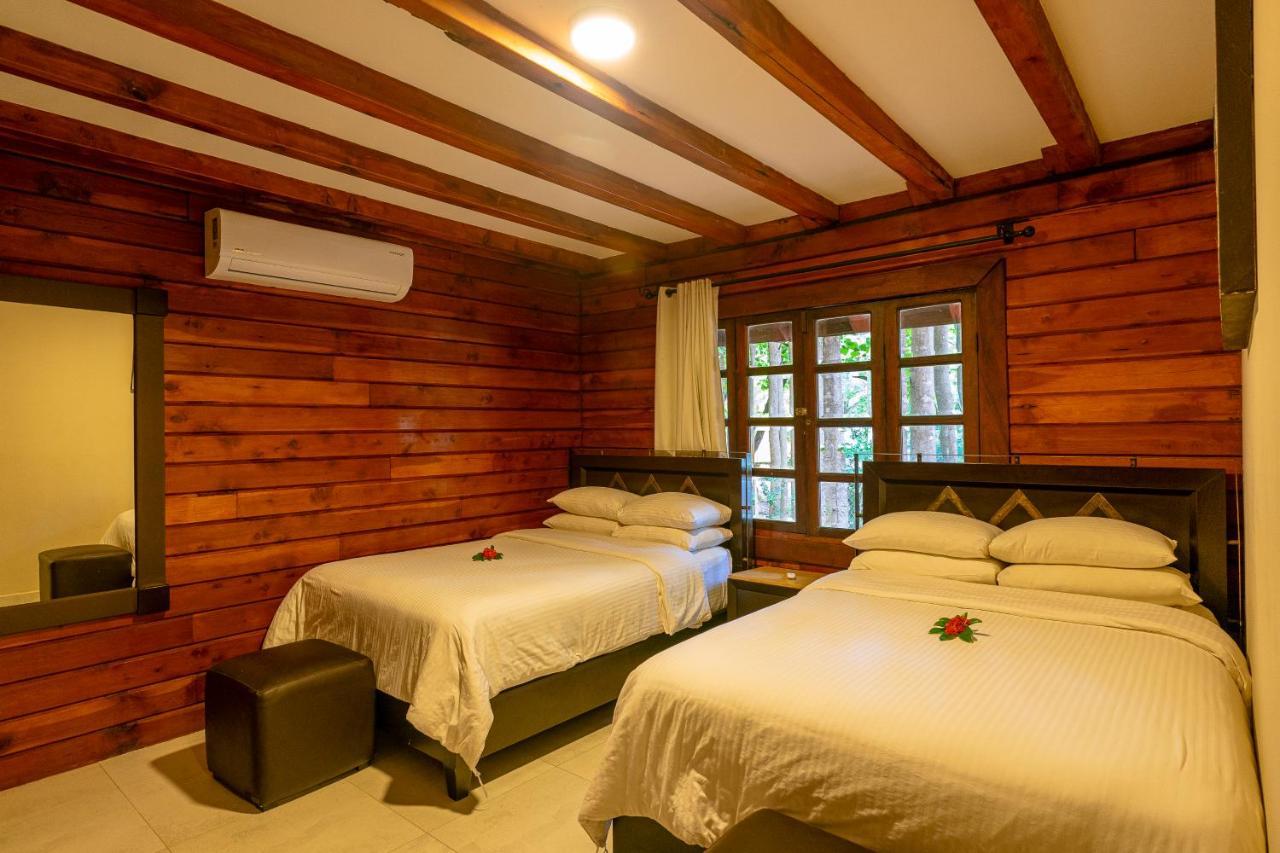 Hotel Santa Maria 3*