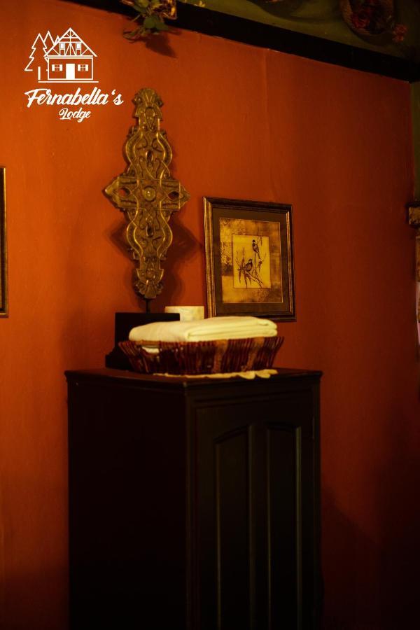 Fernabella's Lodge