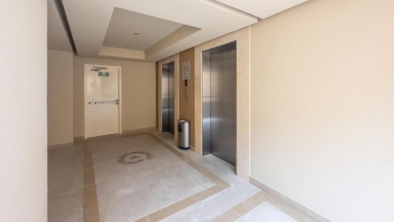 Del Canto Ph 10d Luxury & The Ocean View! By Kivoya Apartment