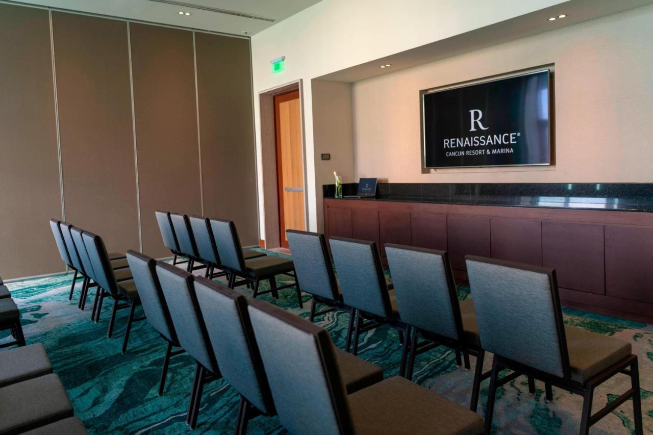 Renaissance & Marina 5* Cancun