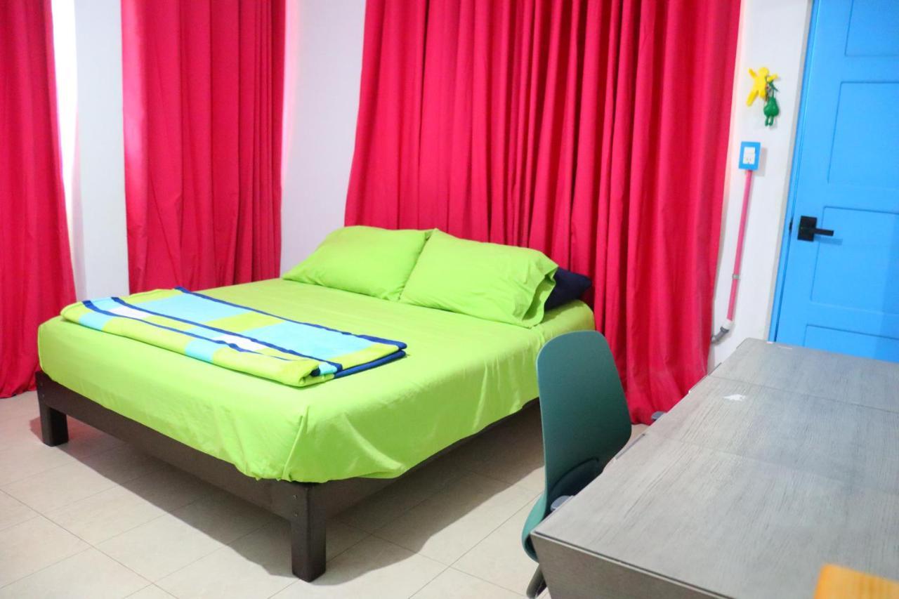 Casa Mandarine , Amazing Private W Balcony, Rooftop, Hammocks, Ac, Smartv, 100mbs! * Zihuatanejo