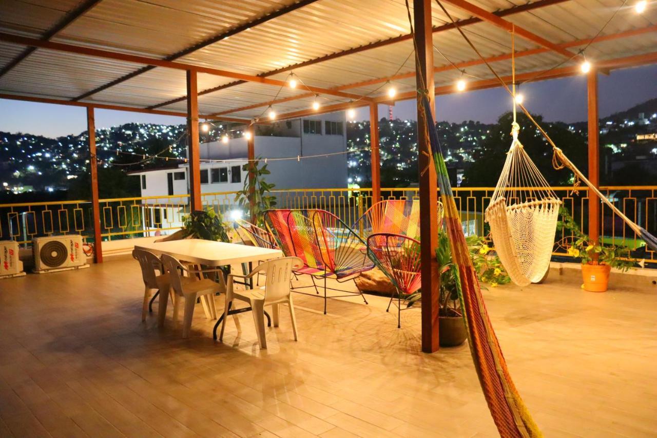 Casa Mandarine , Amazing Private W Balcony, Rooftop, Hammocks, Ac, Smartv, 100mbs!