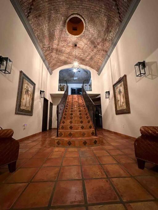 Lux 3 Master Bdroom On Sandy W No Cleaining Fee *