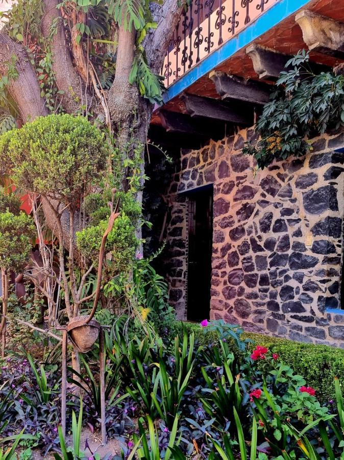 Hacienda De Flores Hotel