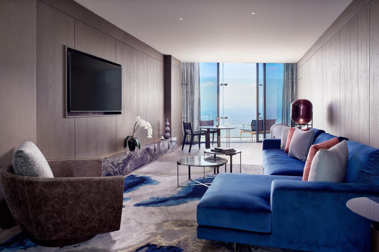 Hotel The Ritz-carlton Residences 5*