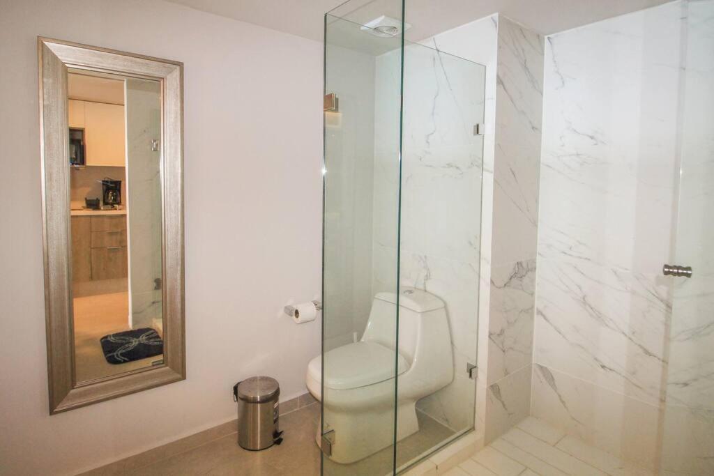 Apartment Harbor 7010 By Moikkarentals Beachfront 600mb Wifi *