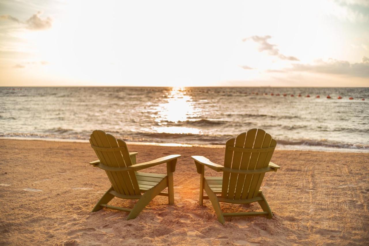 Resort Margaritaville Island Reserve Riviera Cancun - A Karisma Experience For (adults Only) 5*