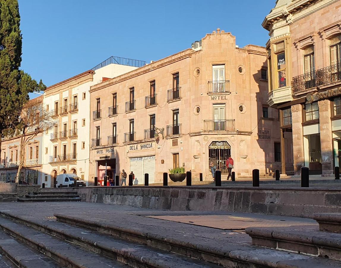 De La Moneda Hotel