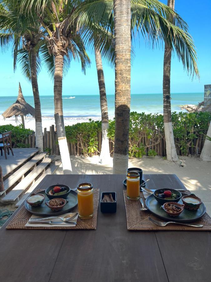 Hotel Casa Cat Ba Beachfront Boutique *
