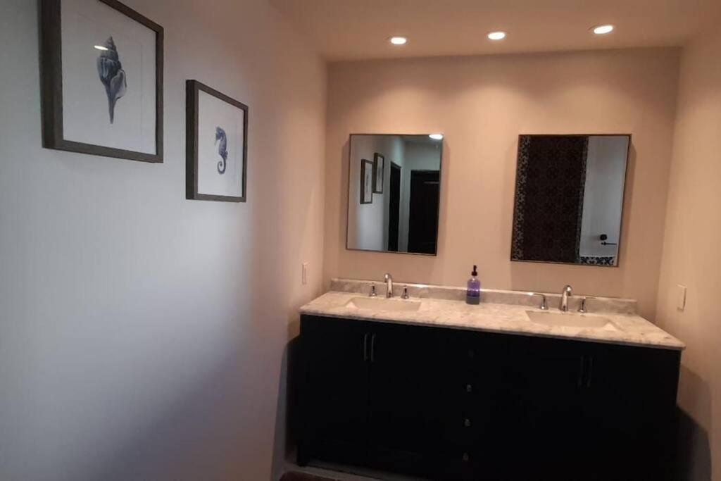 Lux 3 Master Bdroom On Sandy W No Cleaining Fee Holiday home *