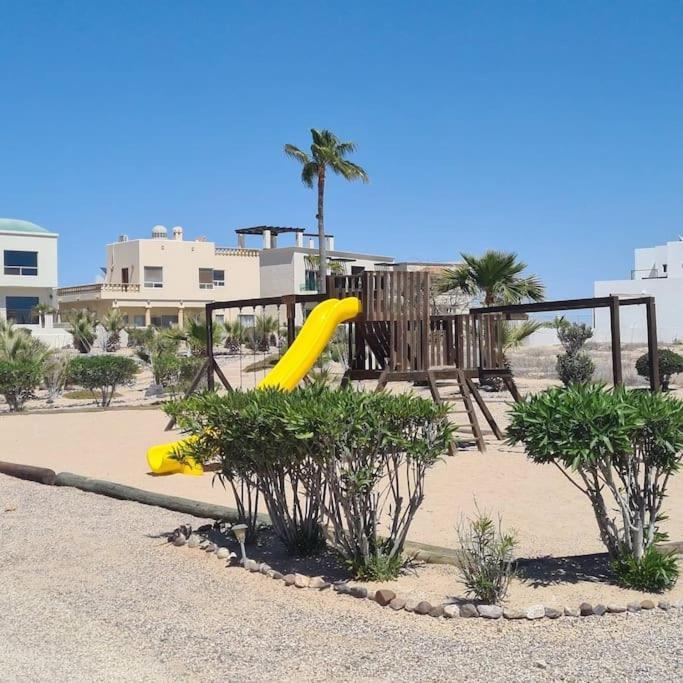 Lux 3 Master Bdroom On Sandy W No Cleaining Fee Holiday home
