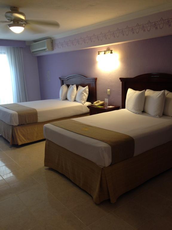 Plaza Colonial 4*