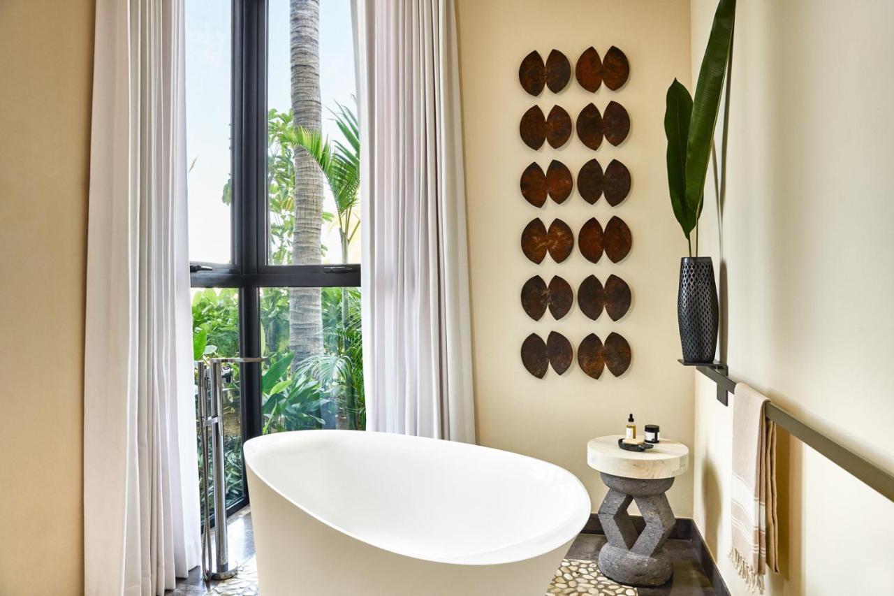 Susurros Del Corazon, Collection Resort
