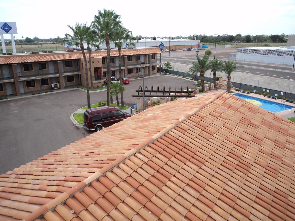Hotel Plaza 4*