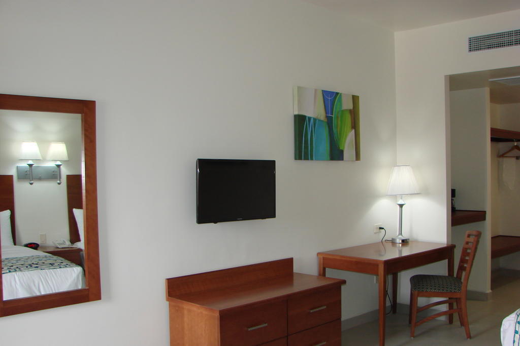 Booye Hotel 3* Navojoa