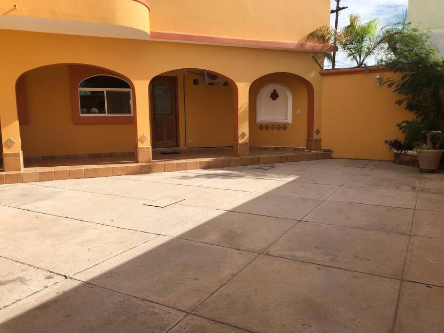 Holiday home Casa Esperanza: Grand, Traditional Colonial