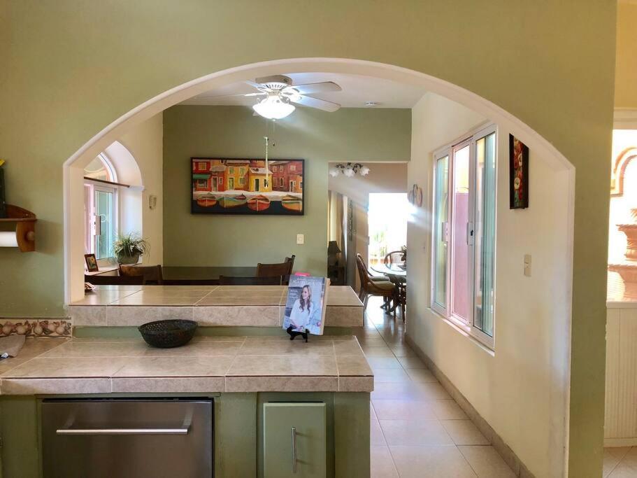Holiday home Casa Esperanza: Grand, Traditional Colonial *