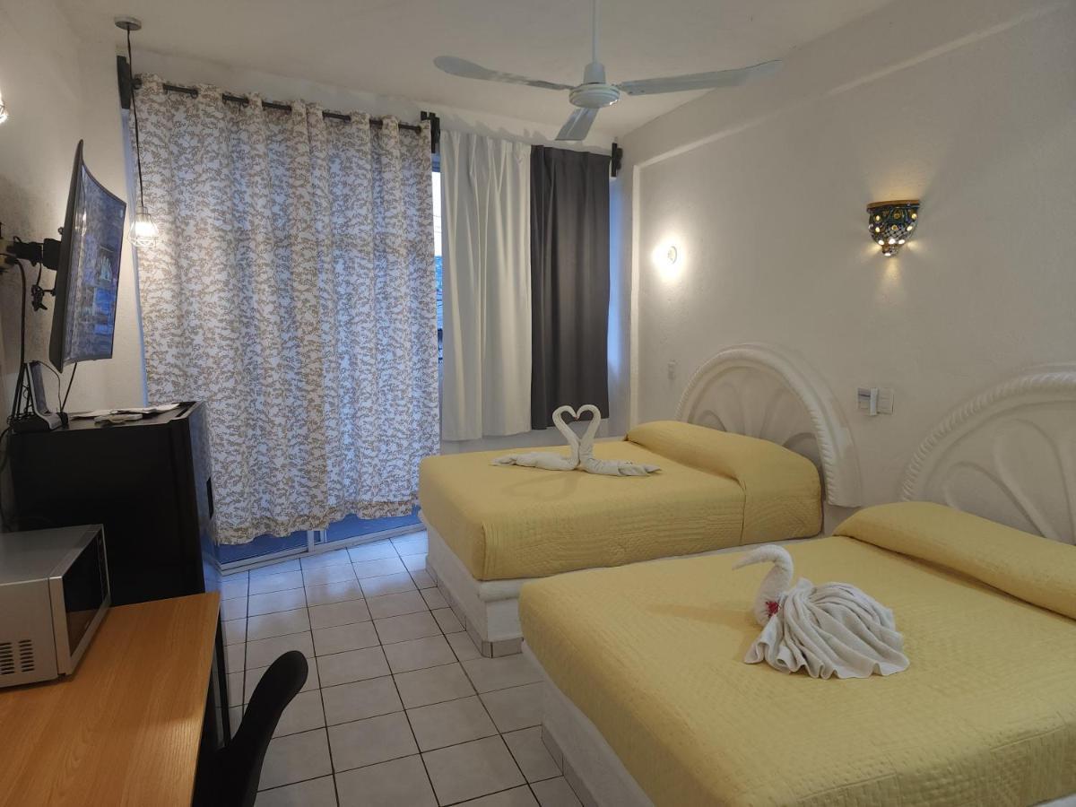 Lovely With Balcony Ac & Wi-fi, Minutes From Downtown! *