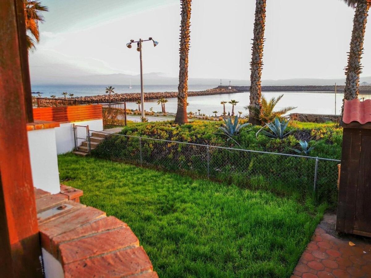 Playa Plateada Housing *