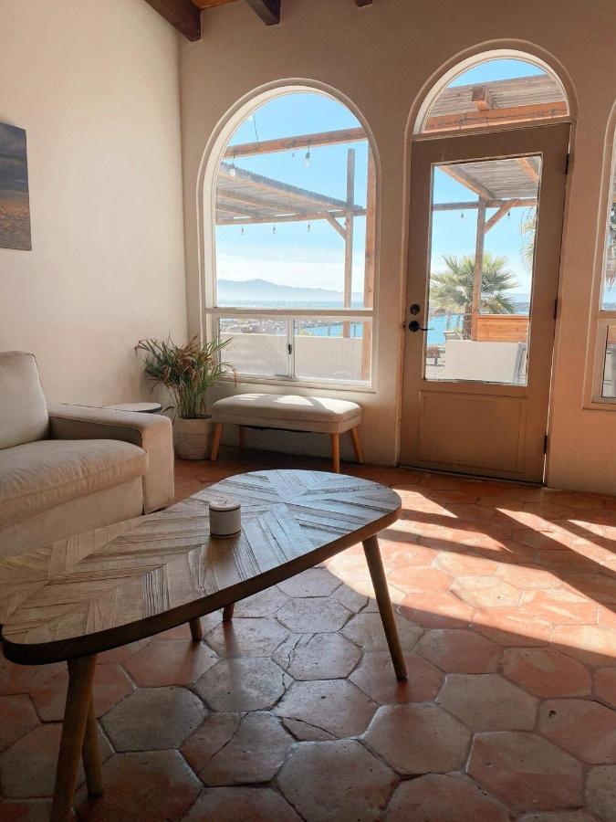 Playa Plateada Housing