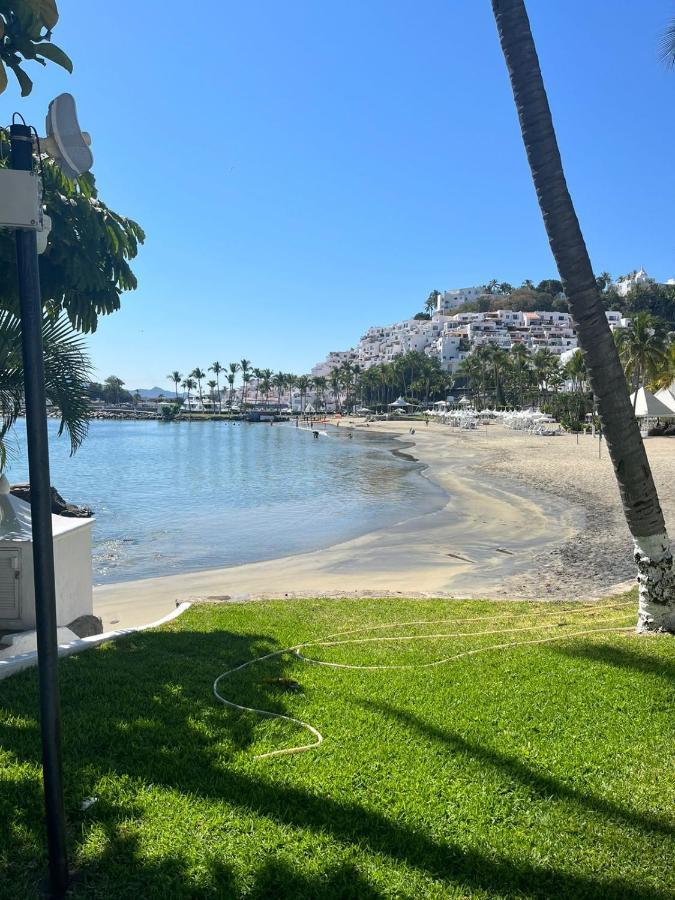Frente Al Mar, Comodo Y Familiar