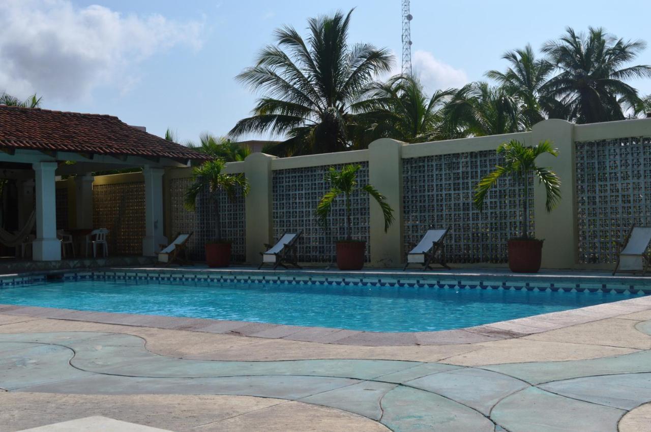 San Rafael 3* Cuyutlan (Colima)