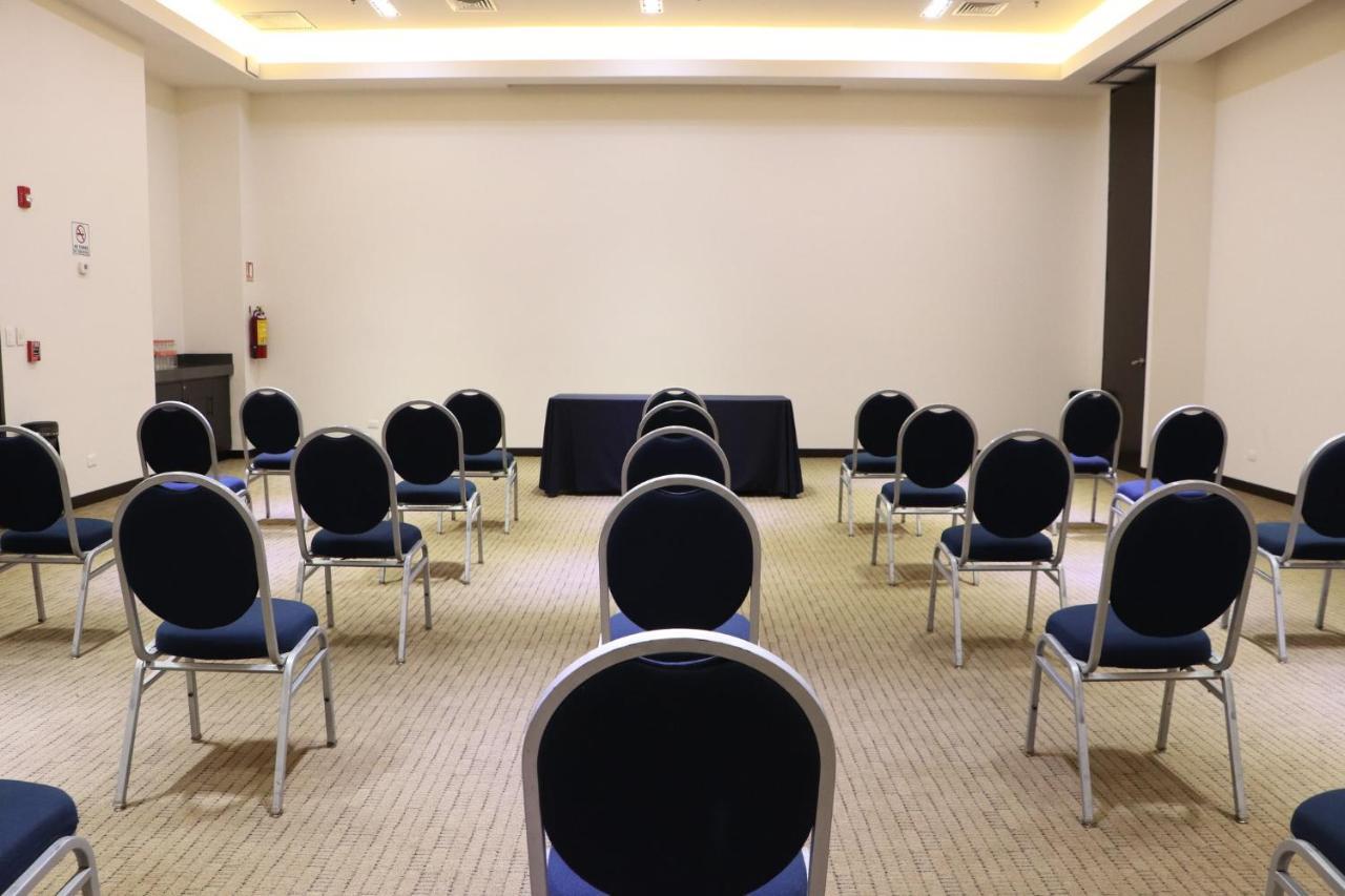 Express By Ihg 5*