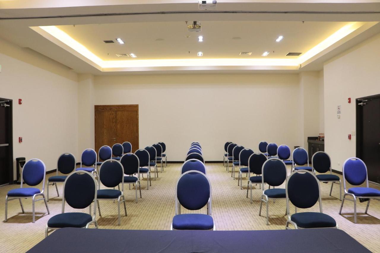 Express By Ihg 5* Guaymas