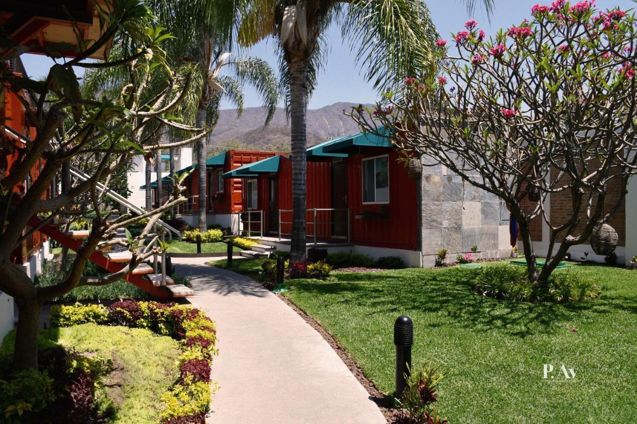 Del Pescador Hotel