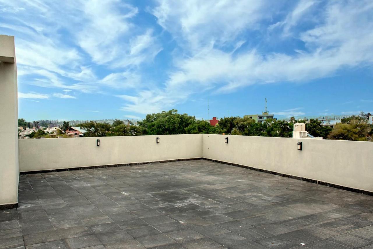 Ra Ngu Apartment *