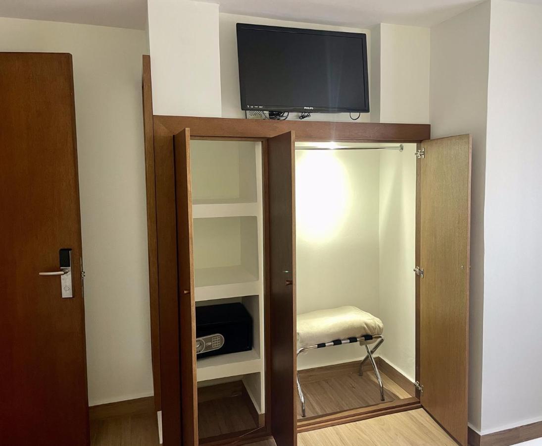 Hotel Del Paseo 4*