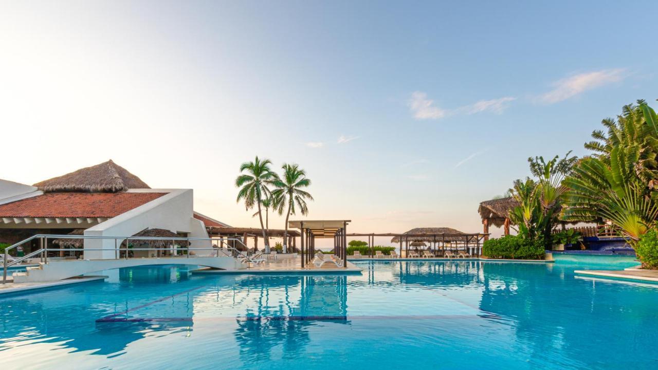Park Royal Ixtapa Resort