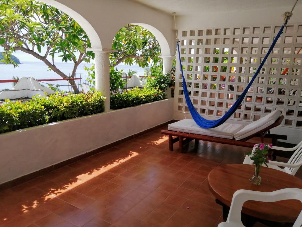 Catalina 3* Zihuatanejo