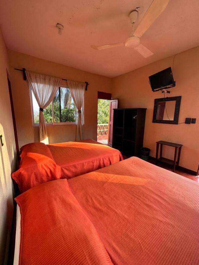 Pepe Hotel *