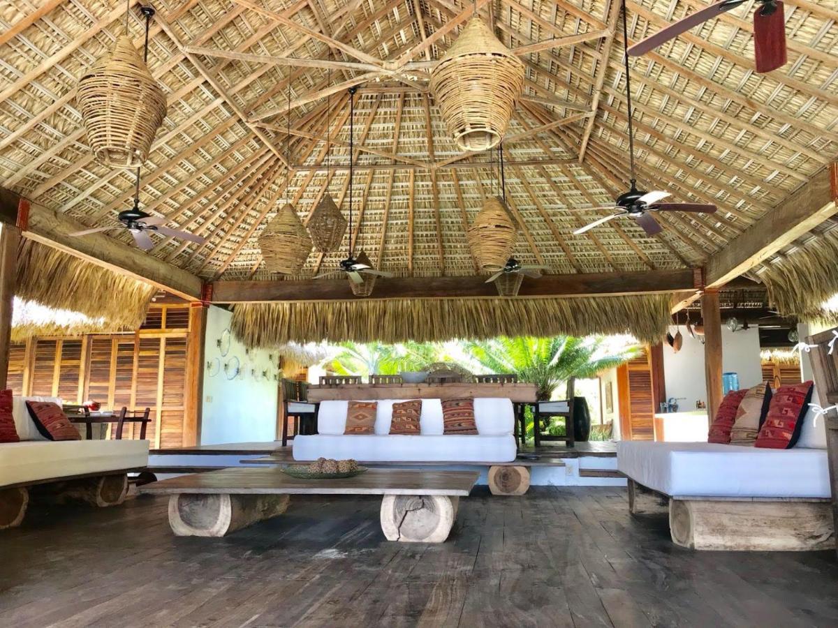 Oceanfront Casa Rhino Villa *