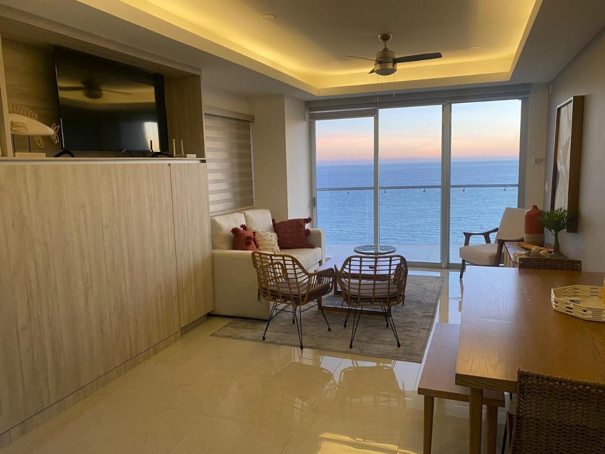 Sunset View Luxury Apartment *