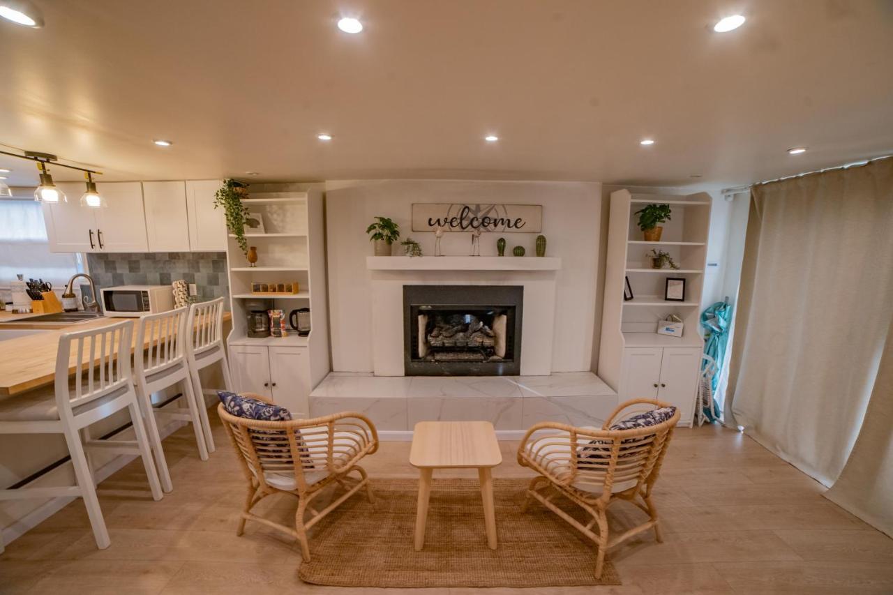 Casa Maria - Beachfront On The Holiday home Ensenada