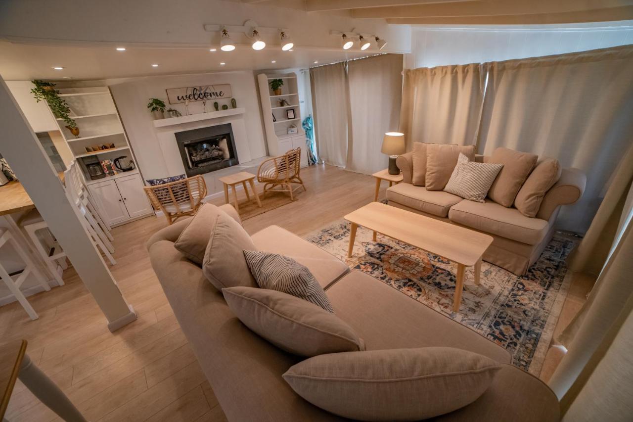 Casa Maria - Beachfront On The Ensenada