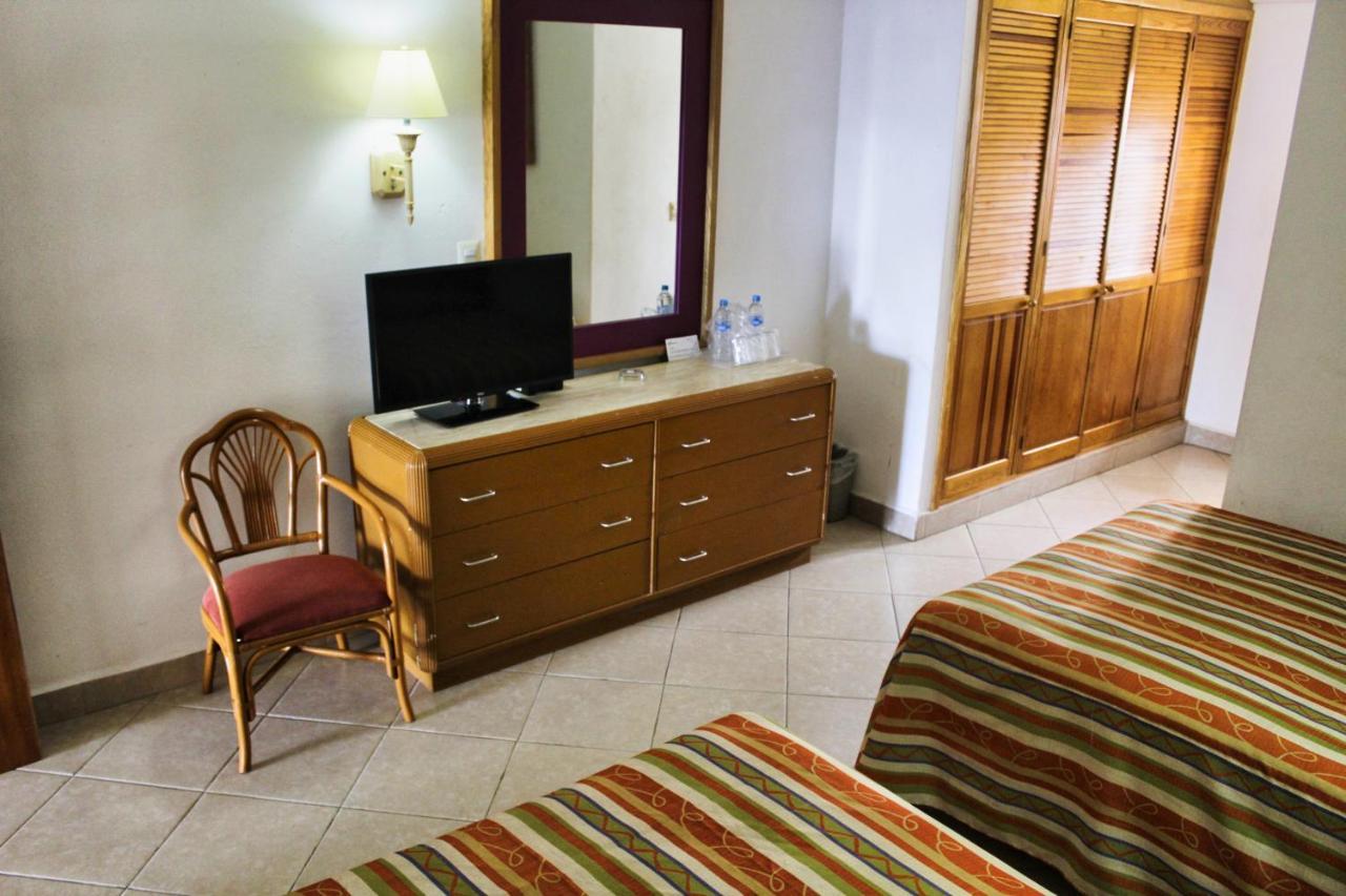 Tropicana 3*