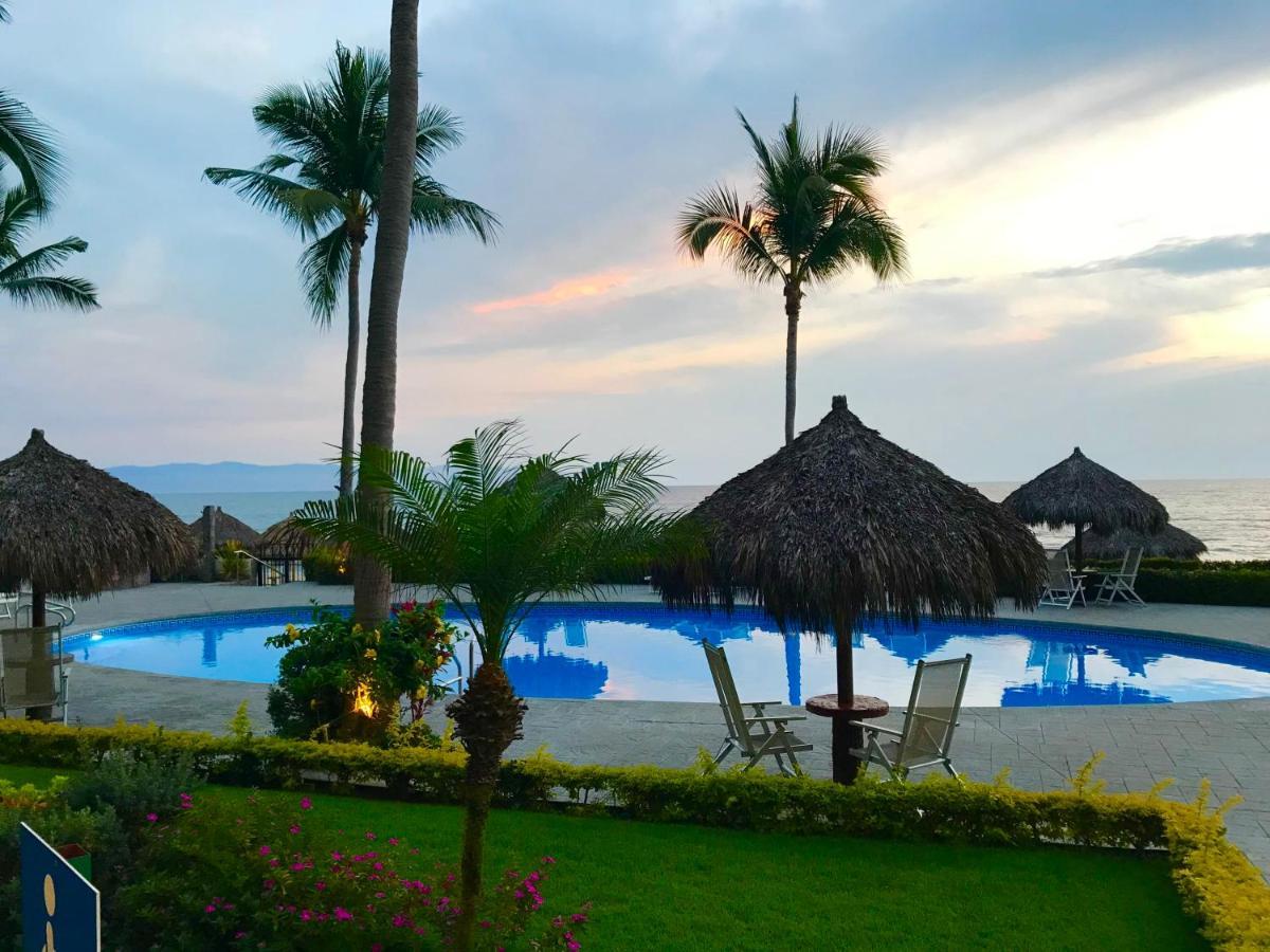 5 Star Lg 1 Bdr Playa Royale Oceanfront- * Nuevo Vallarta